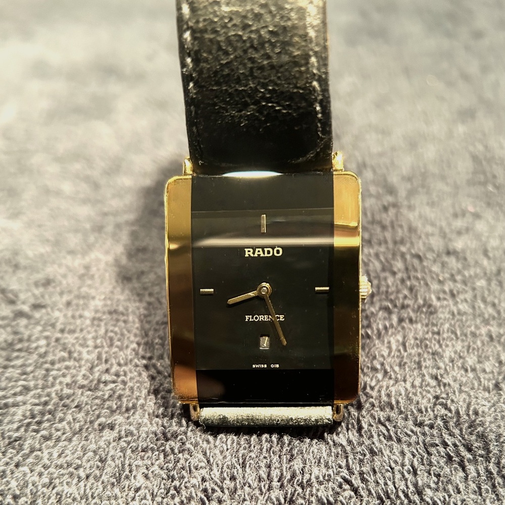 RADO MEN'S SAPPHIRE CRYSTAL WATCH, WATERSEALED, SWISS LUXURY BRAND